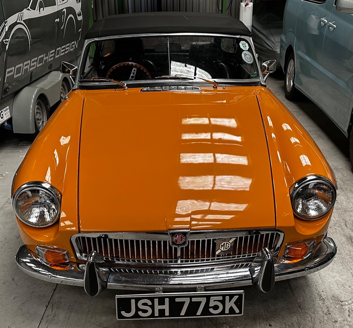 1972 MG MGB Image 6
